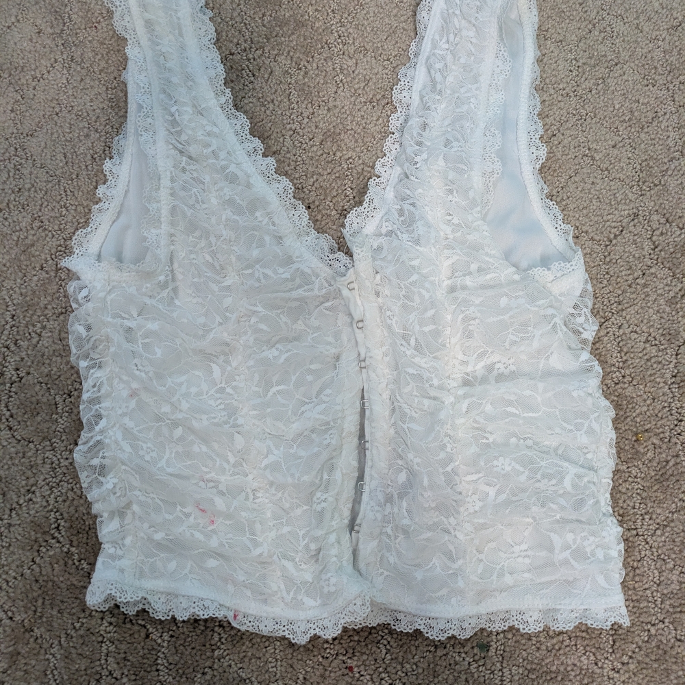 Elegant White Lace Tank Top